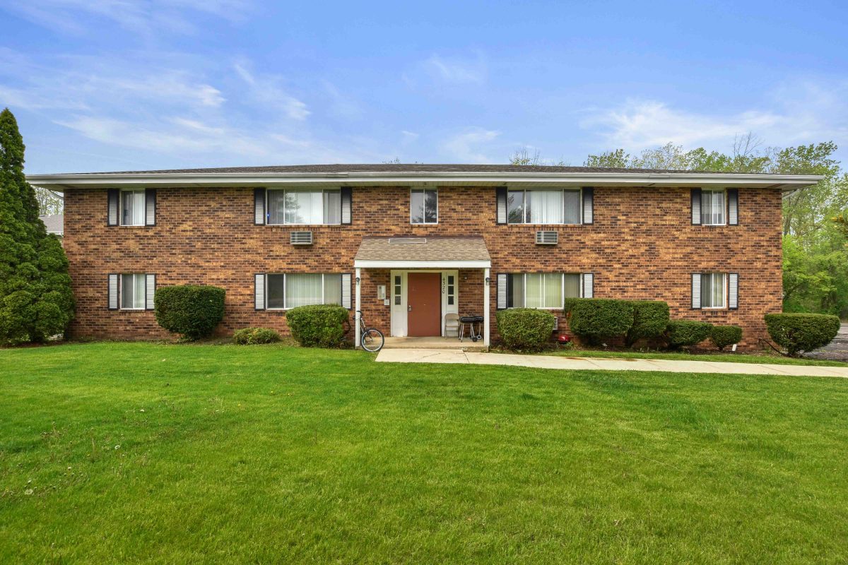4320 Kennedy Dr. 1