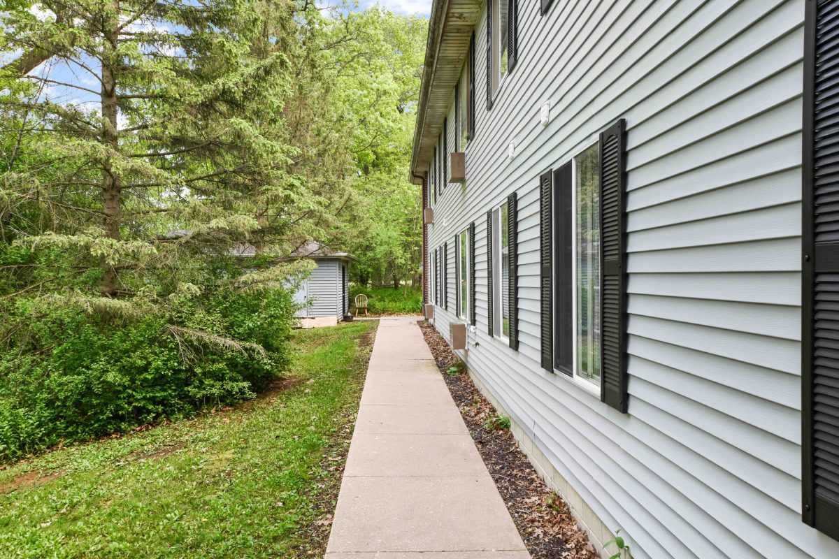 A List Properties Exteriors 4 4