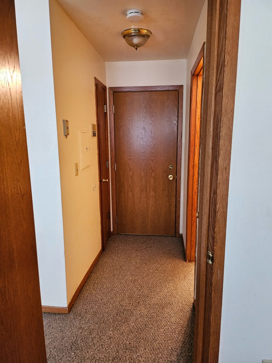 313 6 1 bed entry
